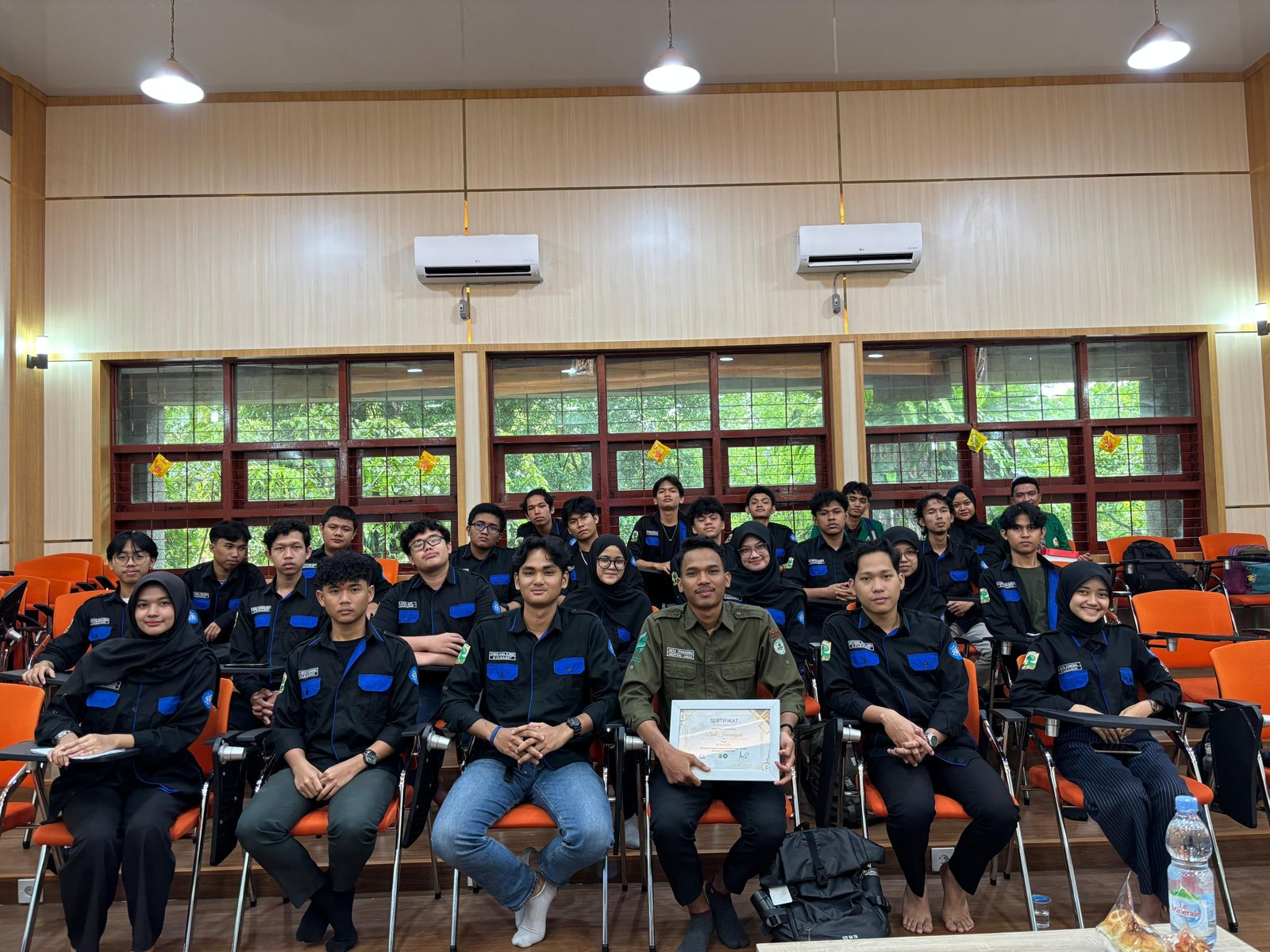 image/carousel 3.jpg